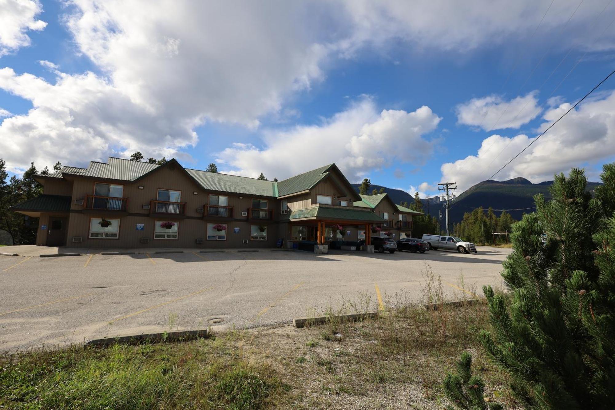 Glacier Mountain Lodge Blue River Exteriér fotografie