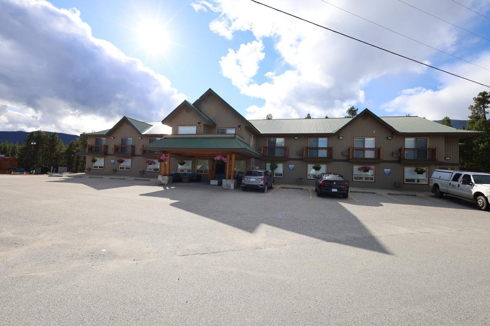 Glacier Mountain Lodge Blue River Exteriér fotografie