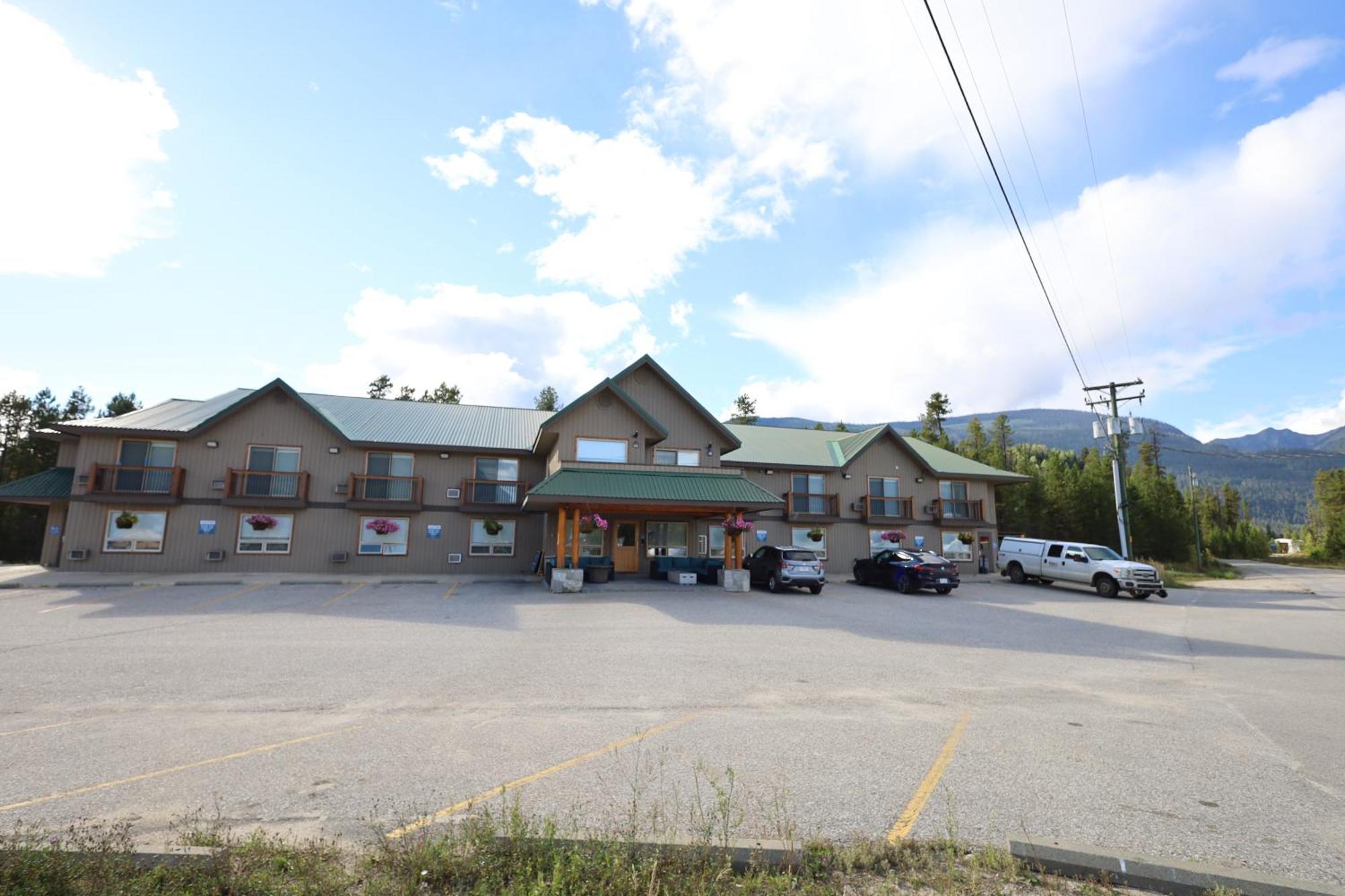 Glacier Mountain Lodge Blue River Exteriér fotografie